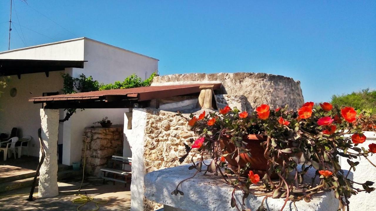アッリステ Trullo Don Gabrielヴィラ エクステリア 写真